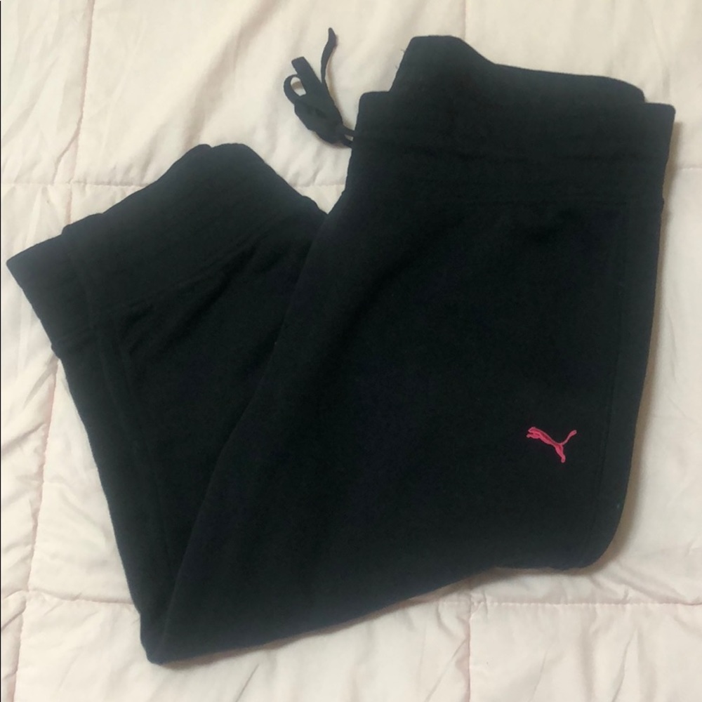 Black Puma Capri Sweatpants/Joggers